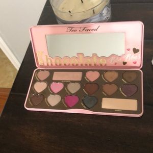 Too Faced Chocolate Bob Bond palette.